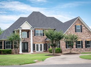 401 Crosscreek Dr, Bossier City, LA 71111