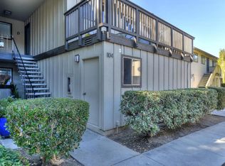 104 E Middlefield Rd APT D, Mountain View, CA 94043