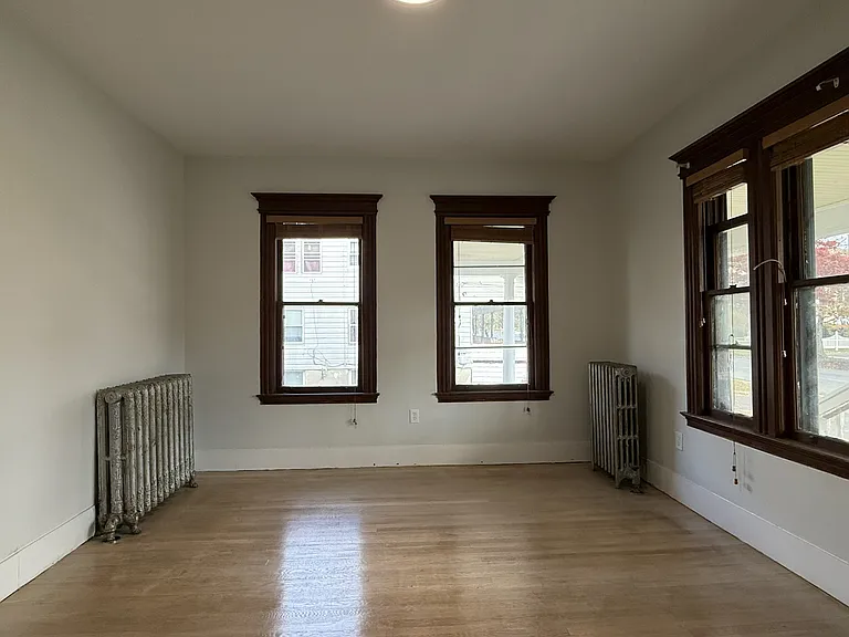 249 Fairfield Ave #1 — Photo 3