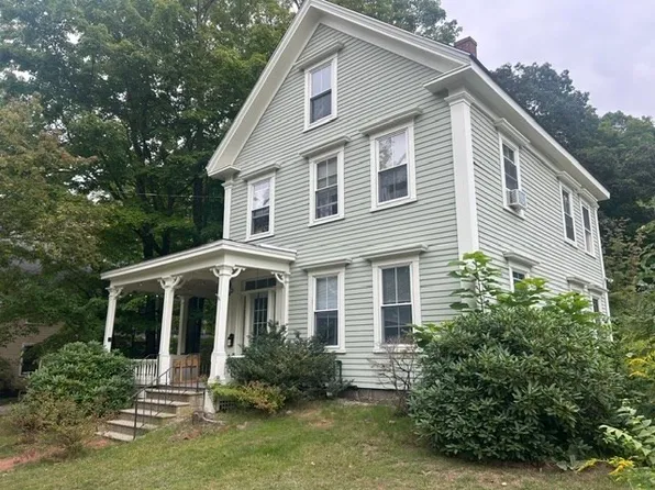 58 W Main St #2, Merrimac, MA 01860