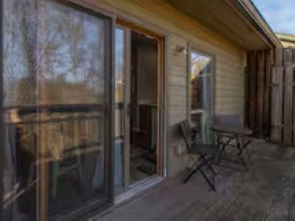 2nd image of 9145 S Pointe Retreat Dr