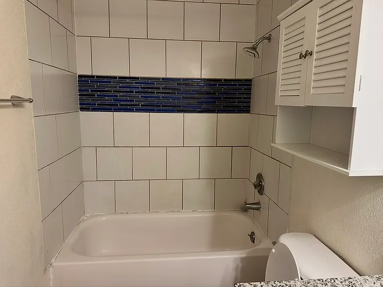 13411 Roosevelt Way N #301 — Photo 4