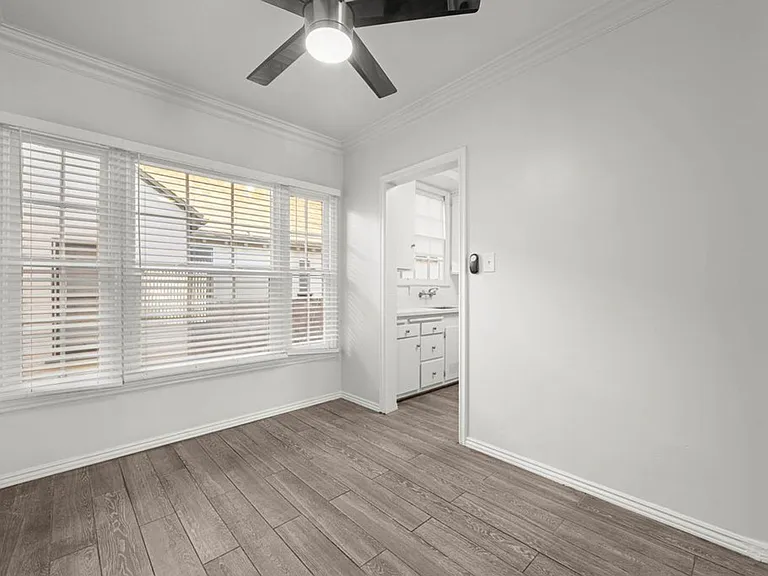 4189 Leimert Blvd — Photo 27
