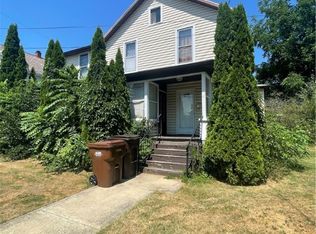 233 E Pine St, Grove City, PA 16127