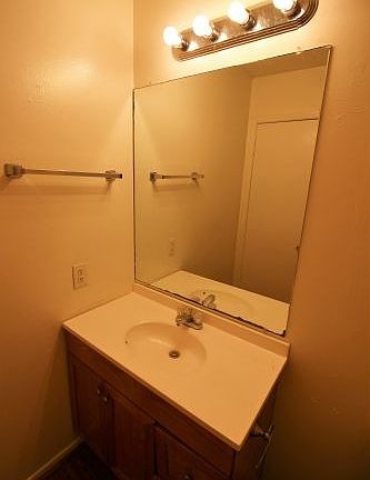 5th image of 3414 Normand Dr