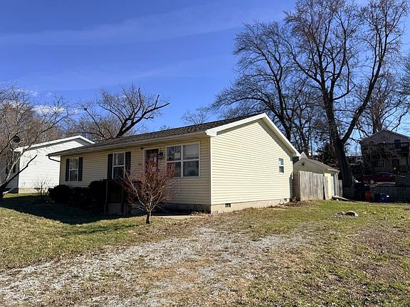 3rd image of 7241 W 134th Pl