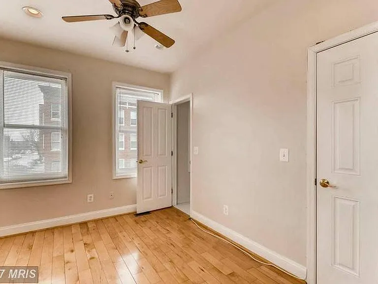 18 W Fort Ave — Photo 8