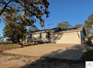 12567 Crestview Dr, Warsaw, MO 65355