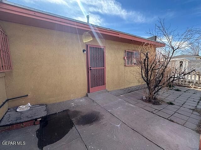 1st image of 221 Orndorff Dr #B