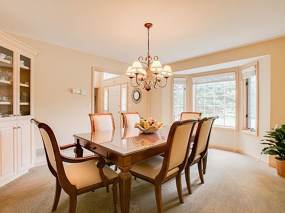 4th image of 855 Park Place Dr