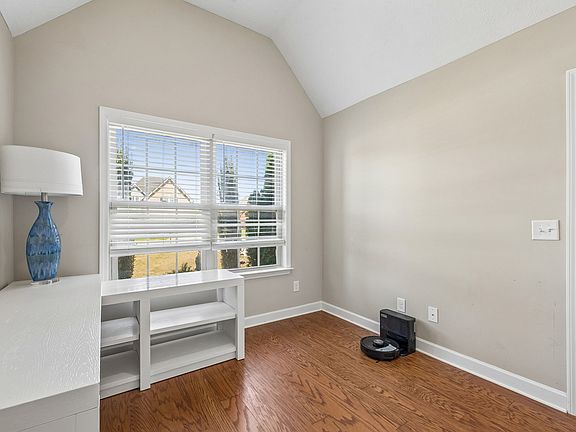 5th image of 2928 Ronstadt Dr