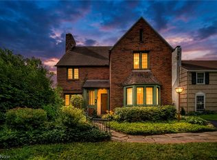 18126 Lomond Blvd, Shaker Heights, OH 44122