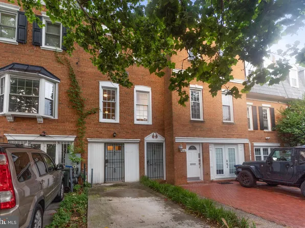 542 7th St SE, Washington, DC 20003