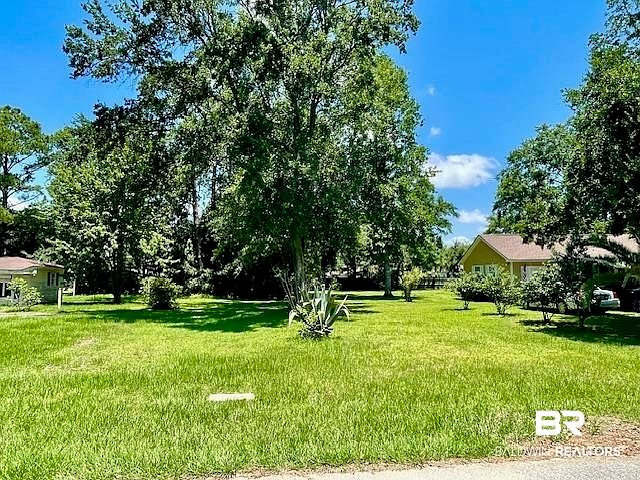 1st image of 0 W Carolyn Ave