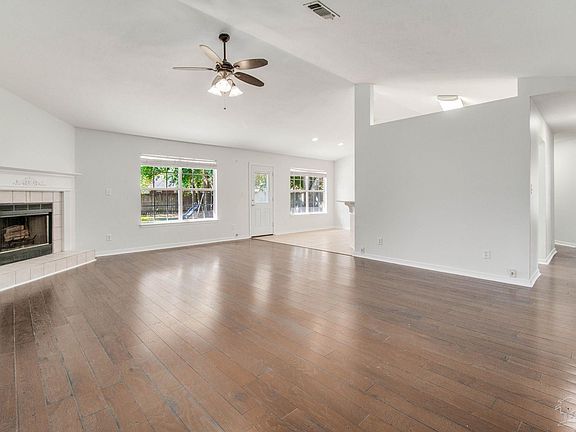 5th image of 6929 Kapok Dr