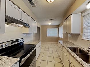 22612 Meadowgate Dr, Spring, TX 77373