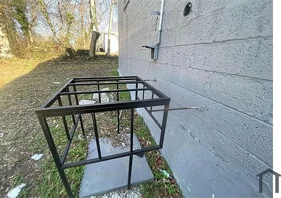 3 bed, 1110 sqft, $1,500 — Photo 4