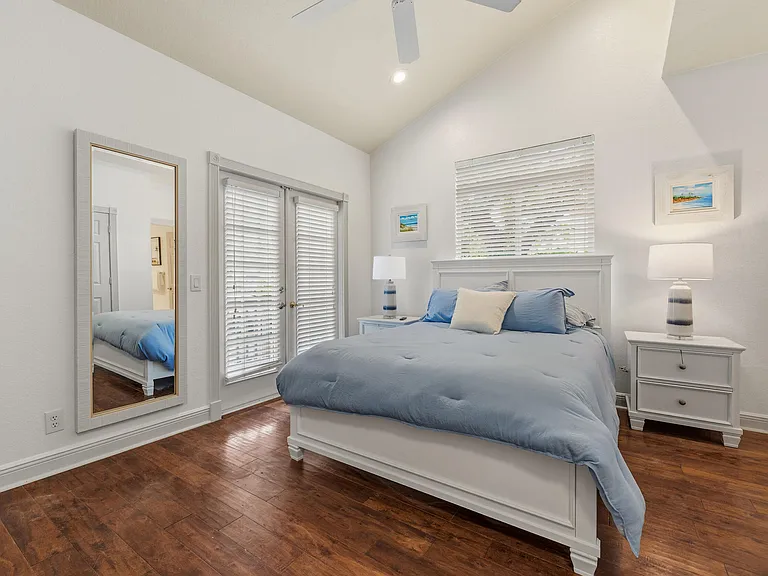 122 S Lake Dr — Photo 35