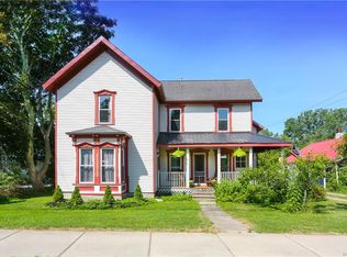 8828 State Rd, Colden, NY 14033