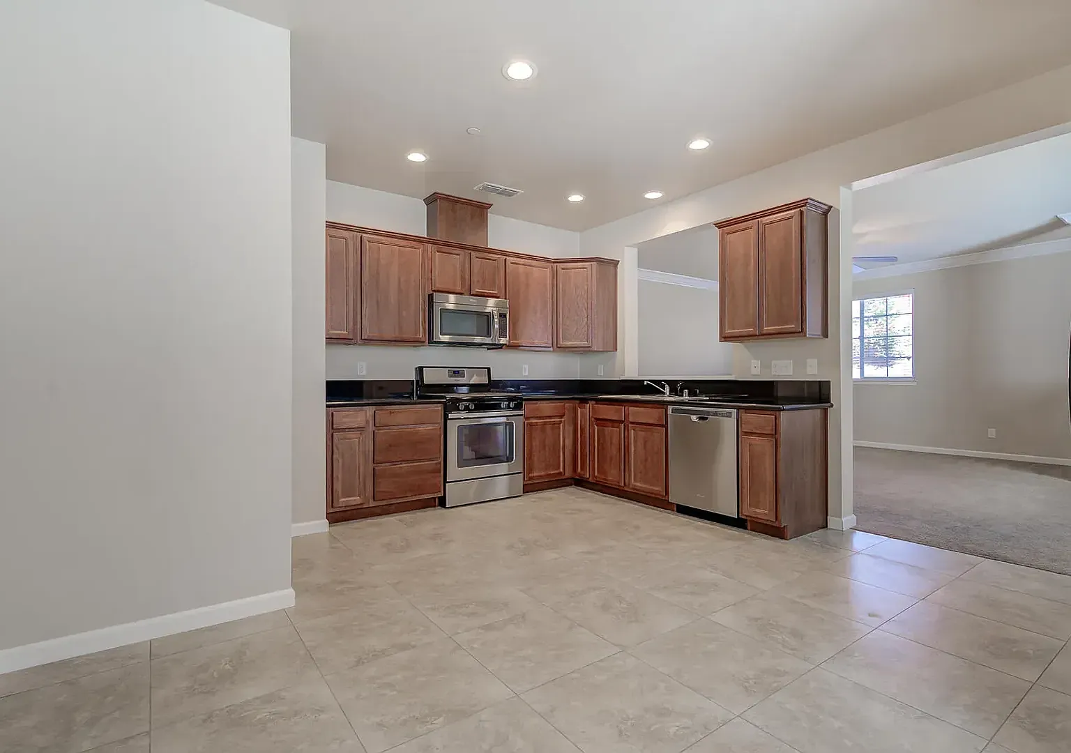 Highland Park 4 Bedroom — Photo 4