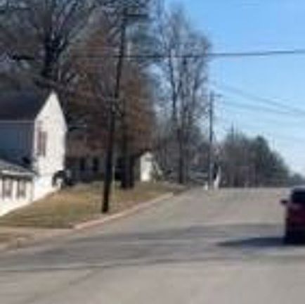 Exterior Neighborhood (street photo)