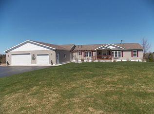 4916 Reflections Dr, Cheboygan, MI 49721