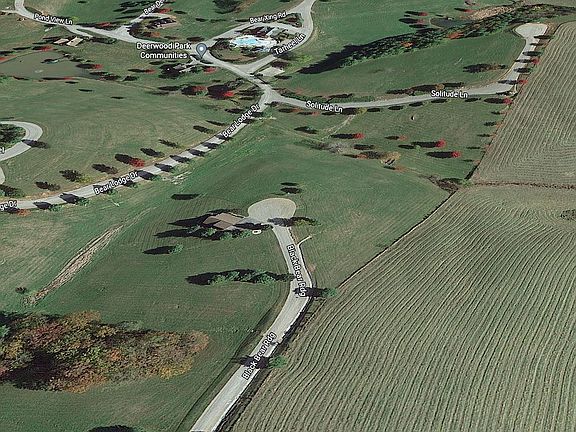 4th image of 81 Bear Creek Ln