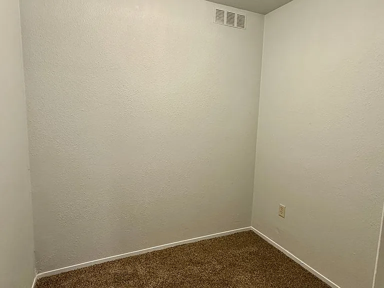 1659 County Rd E — Photo 14