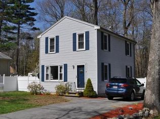 9 Hemlock Rd, Holbrook, MA 02343