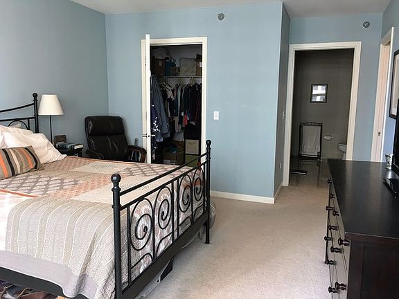 5th image of 1160 S Michigan Ave APT 1405