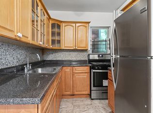 39 Victor St #2, Yonkers, NY 10701