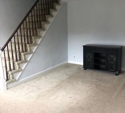 5th image of 4014 Brunswick Ave
