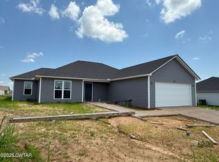 50 Pennystone Cv, Three Way, TN 38343