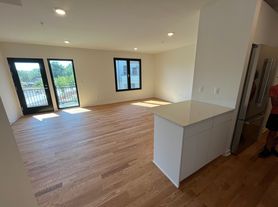 2231 Trillium Ln