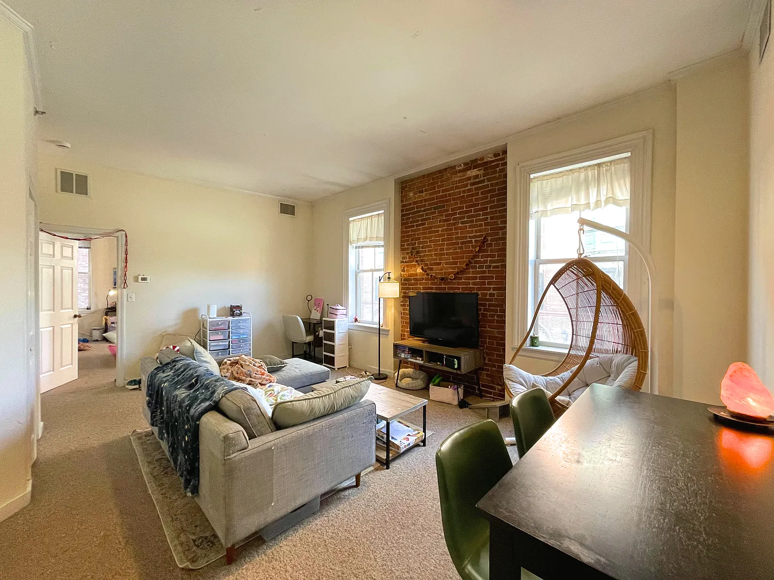 3 bed, 1500 sqft, $1,500 — Photo 4