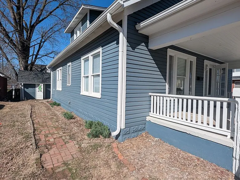 709 Pendleton Ave — Photo 34