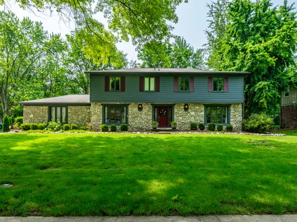 3715 Rolling Springs Dr, Carmel, IN 46033