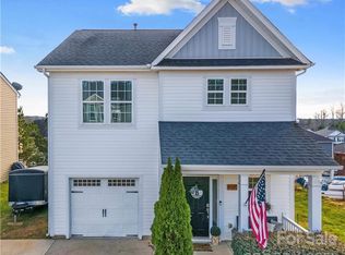 725 Inwood Hill Dr, Gastonia, NC