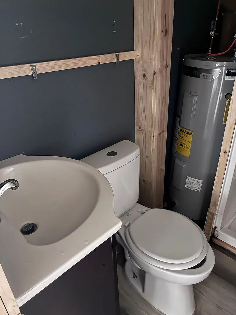 Available Now 1Bed / 1 Bath Mobile Home at Shadybrook Mobile Home Community — Photo 1