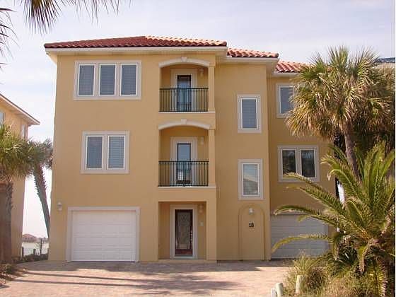 1st image of 13 La Caribe Dr