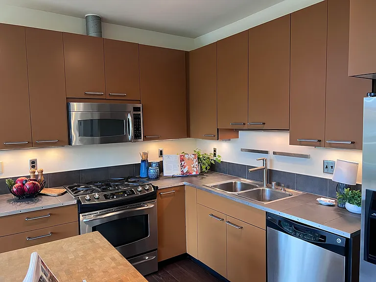 Living/dining/kitchen