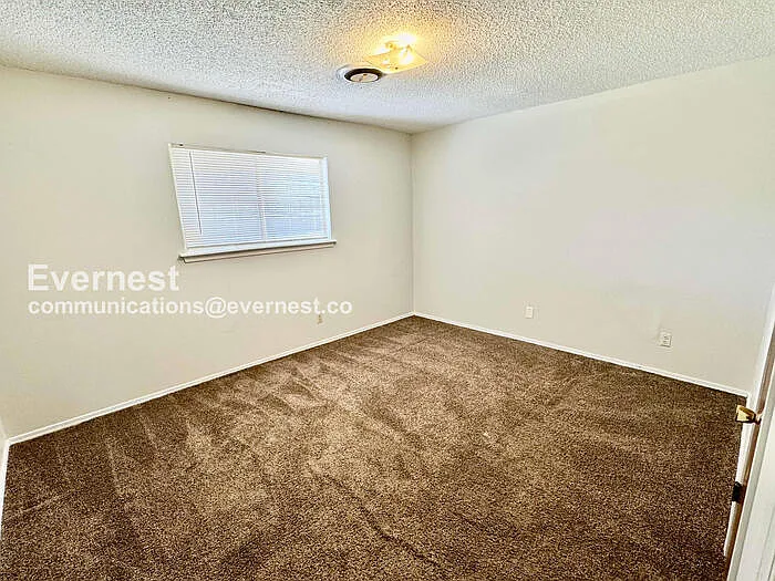 909 E Quincy St #4 — Photo 9