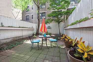 Rented by Susan Finkel, LREB