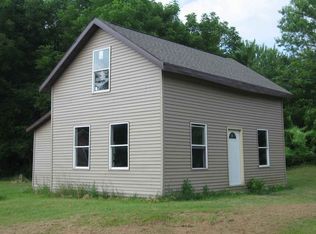 W3945 Middleton St, Pine River, WI 54965