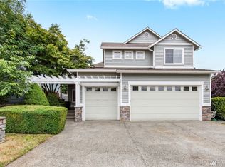 7911 NE 182nd Pl, Kenmore, WA 98028