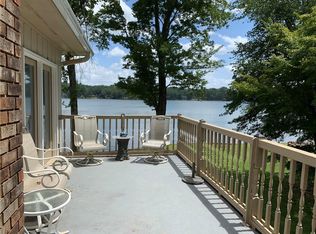 1709 Broadway Lake Rd, Anderson, SC 29621