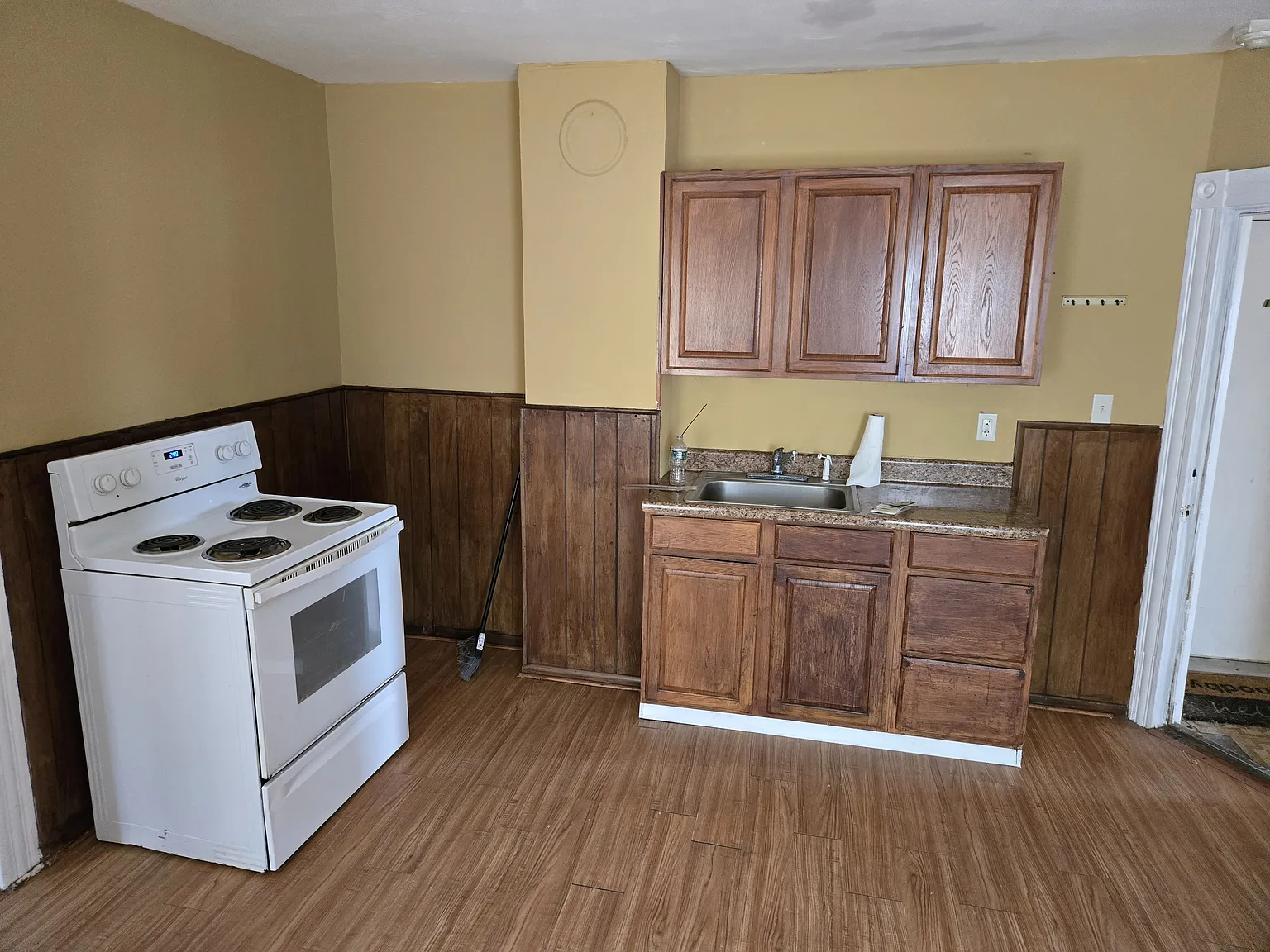 2 bed, $1,550 — Photo 4
