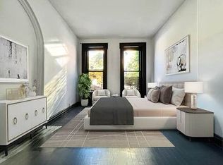 334 W 46th St FRONT 1F, New York, NY 10036