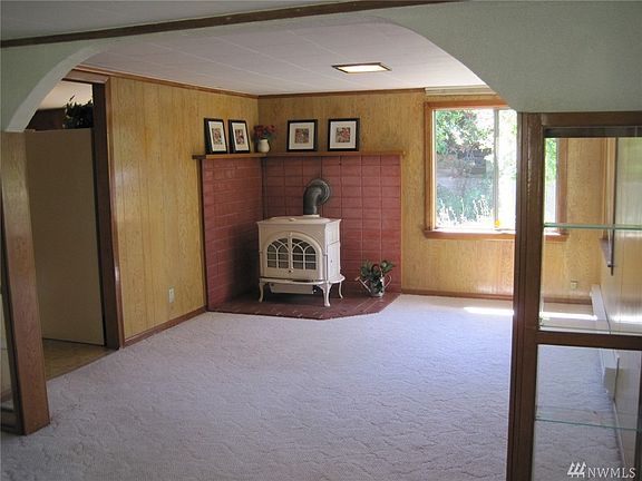 3rd image of 1618 108th St S