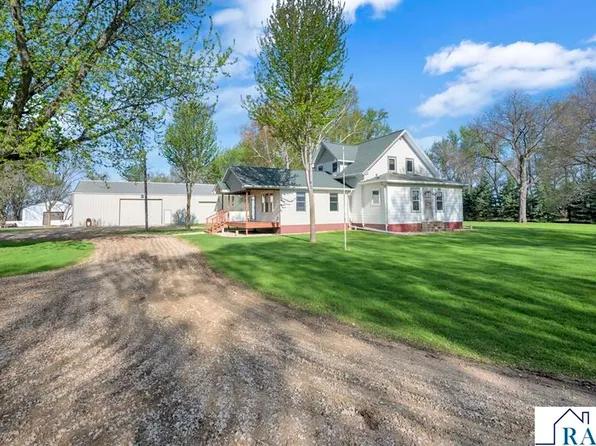41552 60th St, Blue Earth, MN 56013
